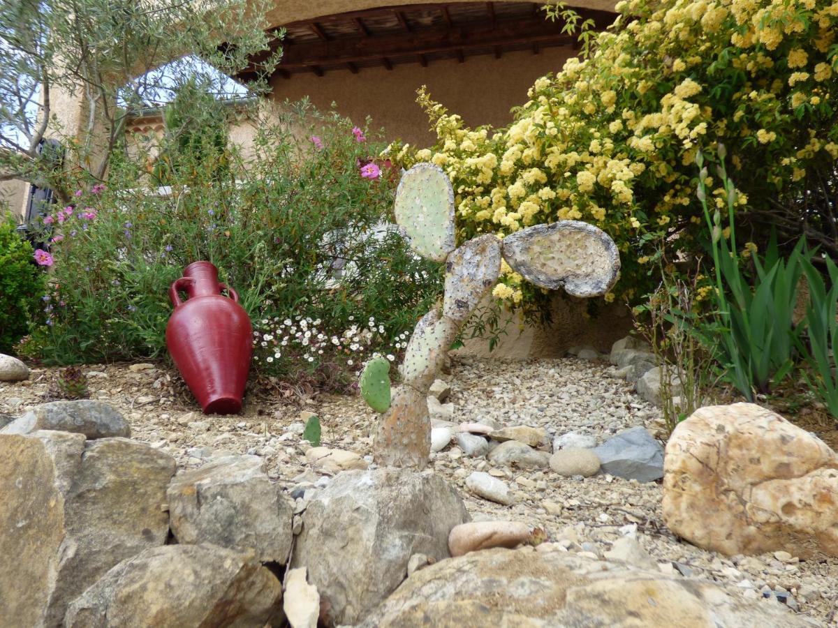 Gites De L'Esquirou ลากอร์ซ ภายนอก รูปภาพ